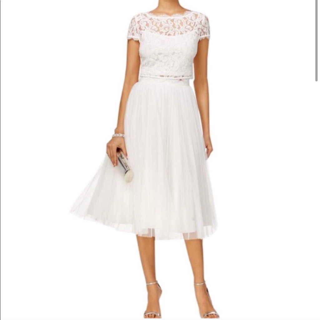 Adrianna Papell 2 Piece Lace Top&Tulle Skirt Nwt